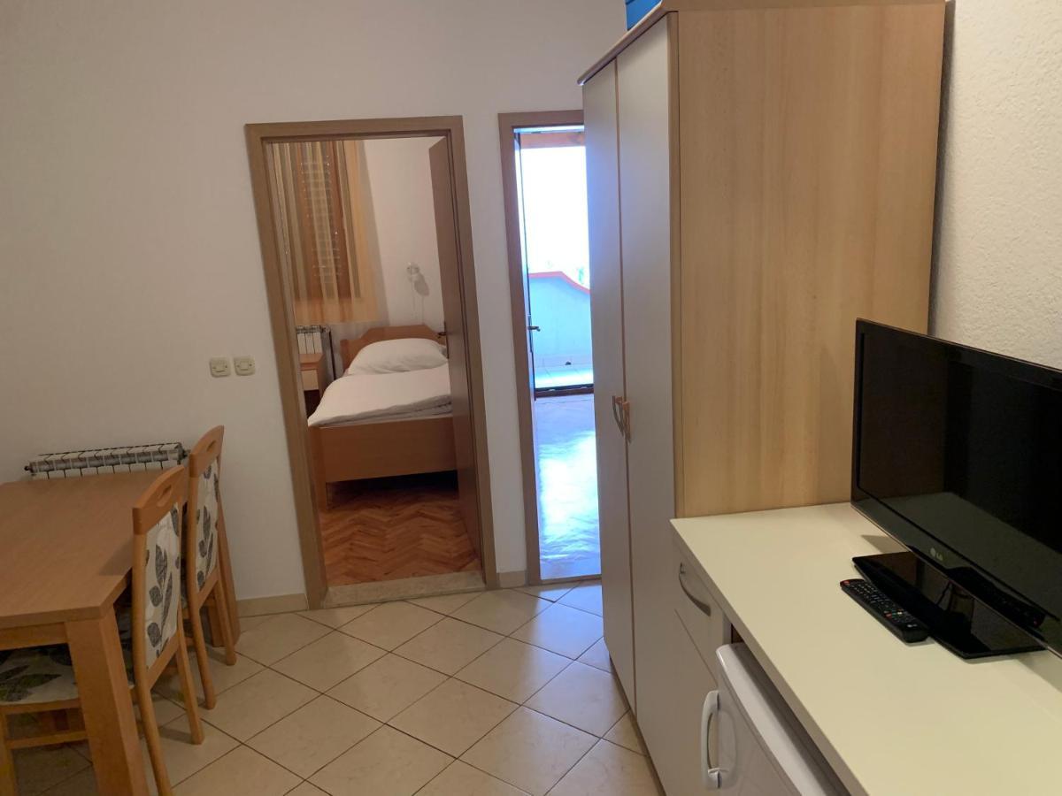 Vila Albatros Bed & Breakfast Rovinj Ngoại thất bức ảnh