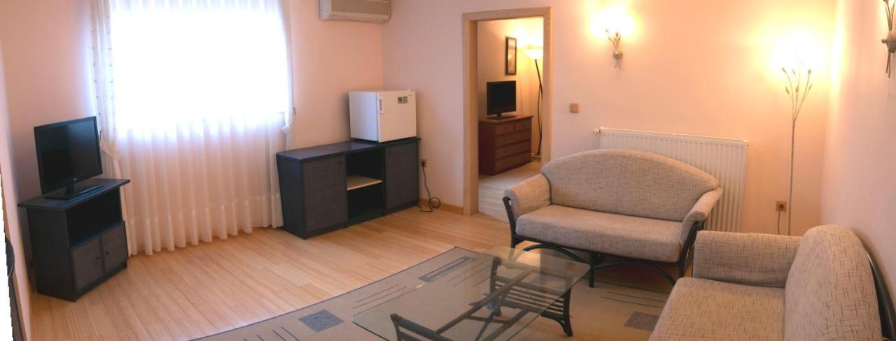 Vila Albatros Bed & Breakfast Rovinj Ngoại thất bức ảnh