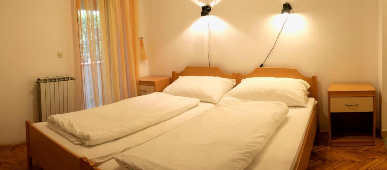 Vila Albatros Bed & Breakfast Rovinj Ngoại thất bức ảnh