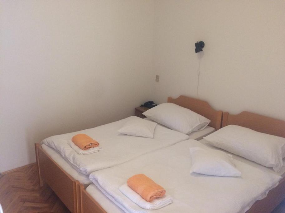 Vila Albatros Bed & Breakfast Rovinj Ngoại thất bức ảnh